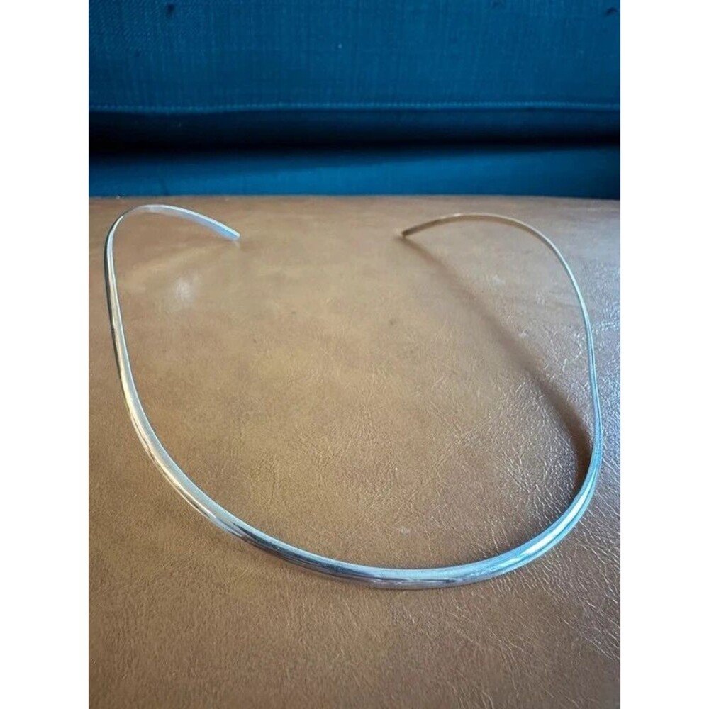 Beautiful Mexican made sterling silver torque collar choker necklace